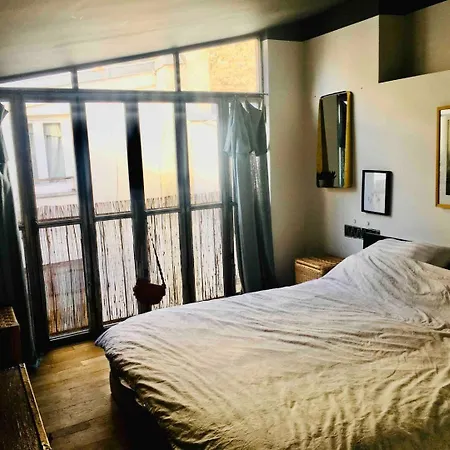 Apartment Charming Loft By Canal Saint Martin