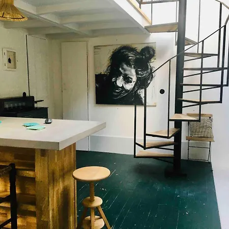 Apartment Charming Loft By Canal Saint Martin
