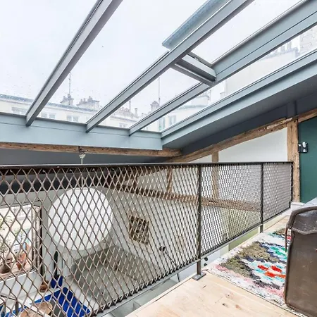 Charming Loft By Canal Saint Martin Paris
