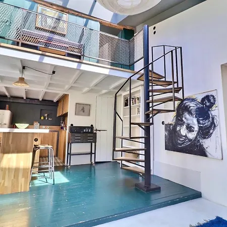 Charming Loft By Canal Saint Martin