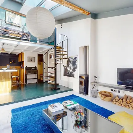 Apartament Charming Loft By Canal Saint Martin *