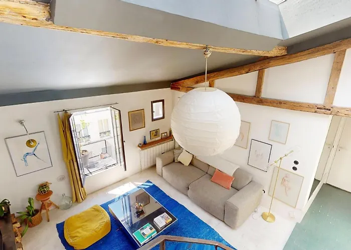 Charming Loft By Canal Saint Martin Апартаменты Париж