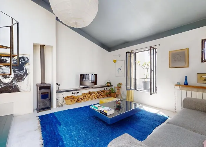Charming Loft By Canal Saint Martin Апартаменты